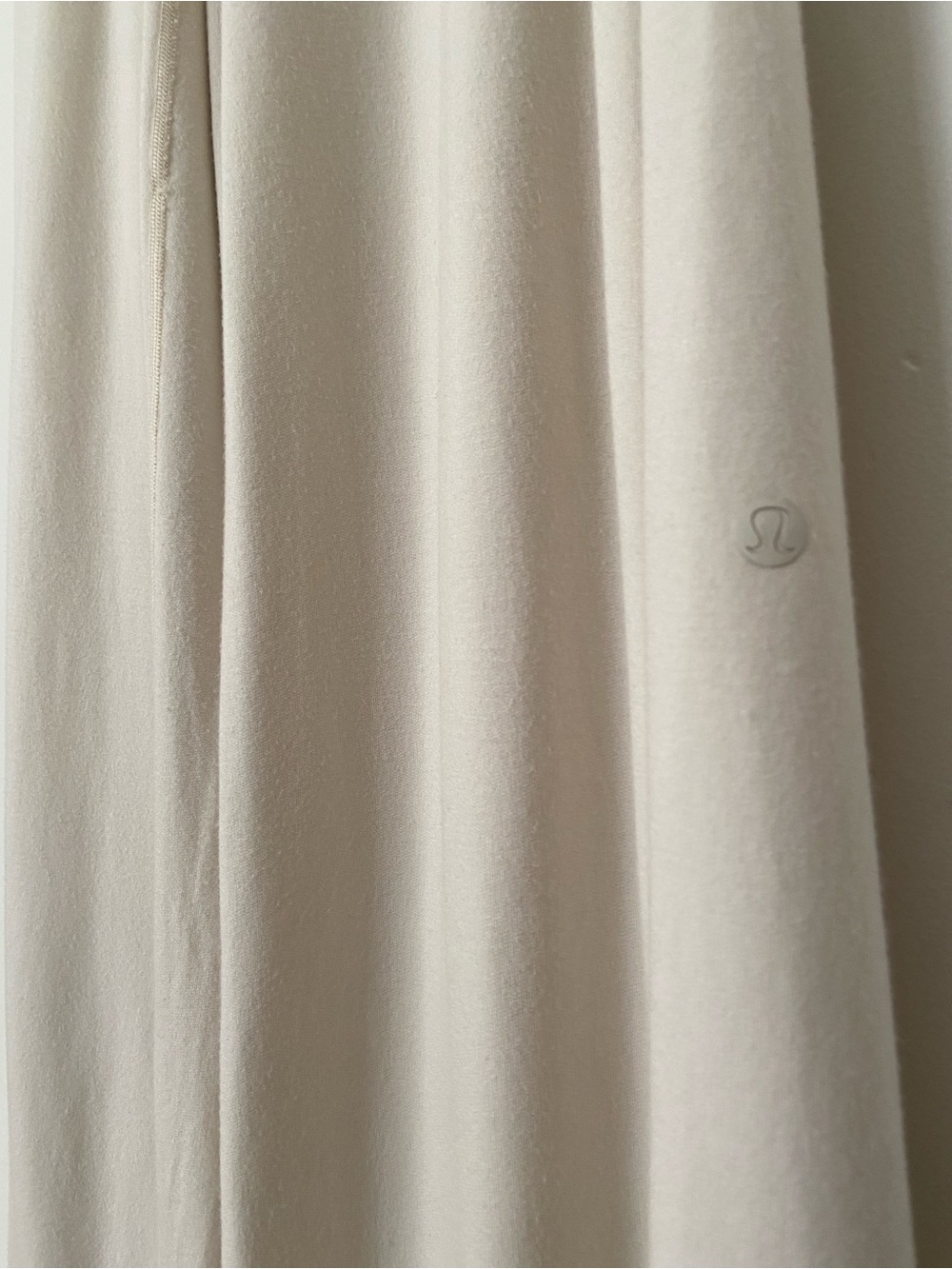 Lululemon BeCalm Mid Rise Wide Leg Pant Light Ivory size Medium - Picture 6 of 10